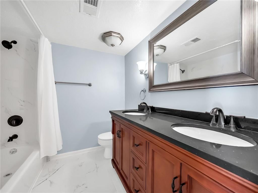 4426 Jarboe Street — photo 12