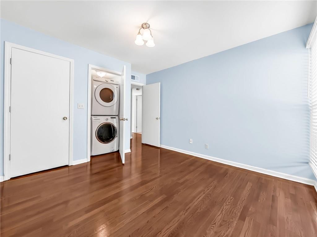 4426 Jarboe Street — photo 14