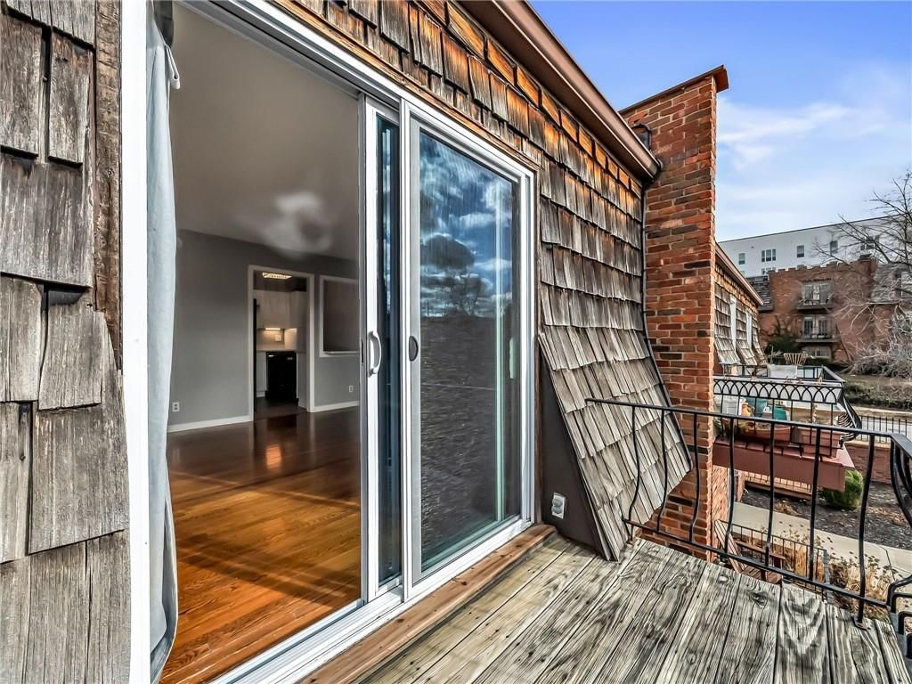4426 Jarboe Street — photo 17