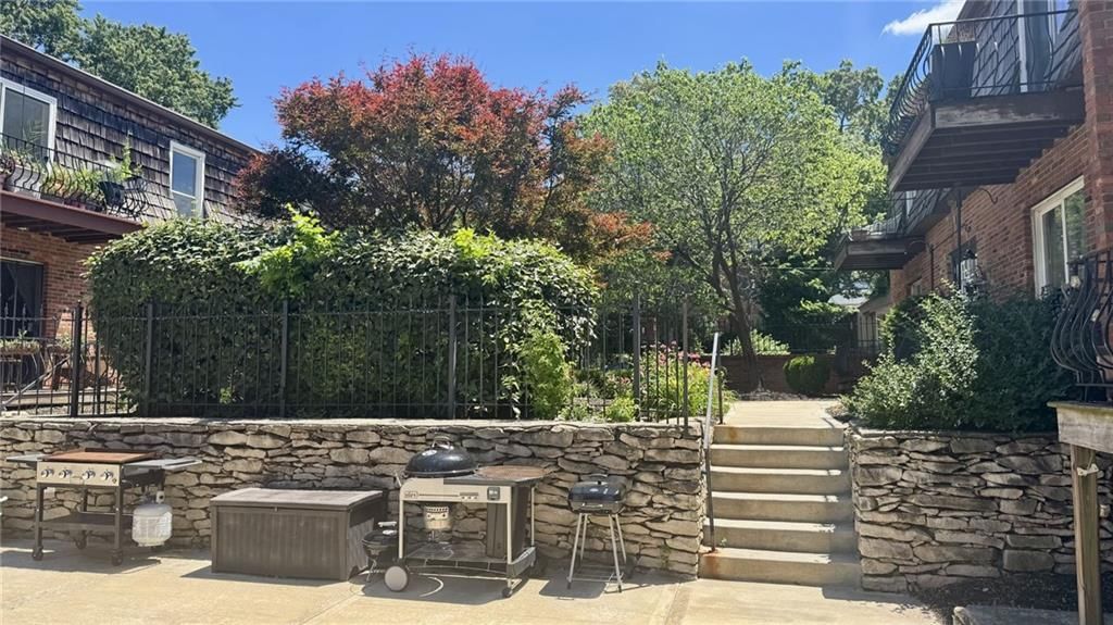 4426 Jarboe Street — photo 23