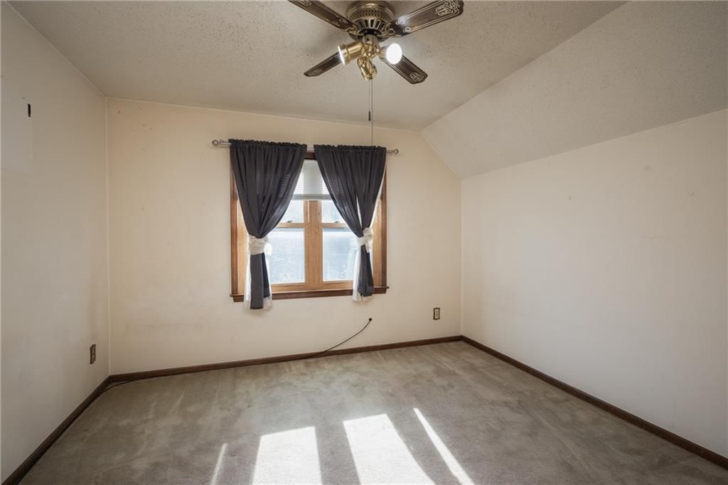 601 E 107th Terrace — photo 30