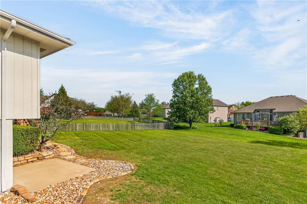 1717 Longhorn Lane — photo 8