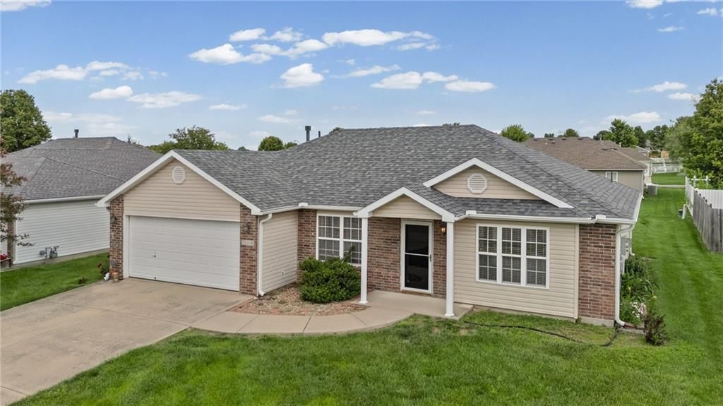 1016 Bristol Drive — photo 1