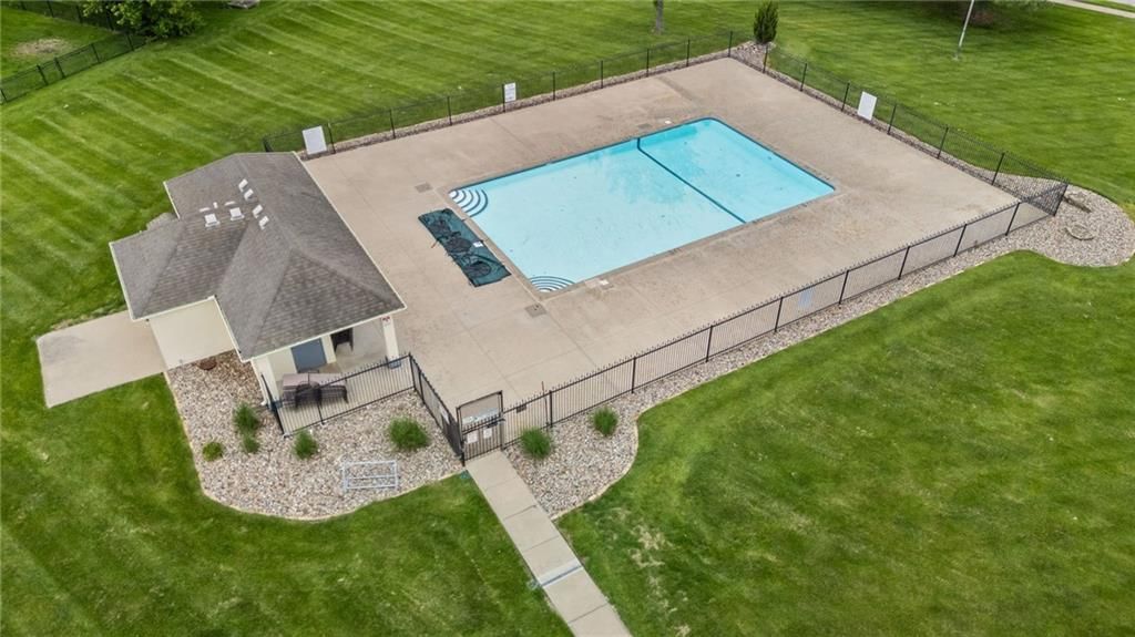 1016 Bristol Drive — photo 11