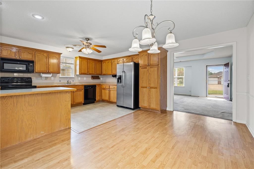 1016 Bristol Drive — photo 16