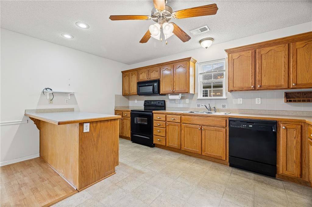 1016 Bristol Drive — photo 19