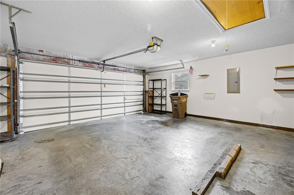 1016 Bristol Drive — photo 33