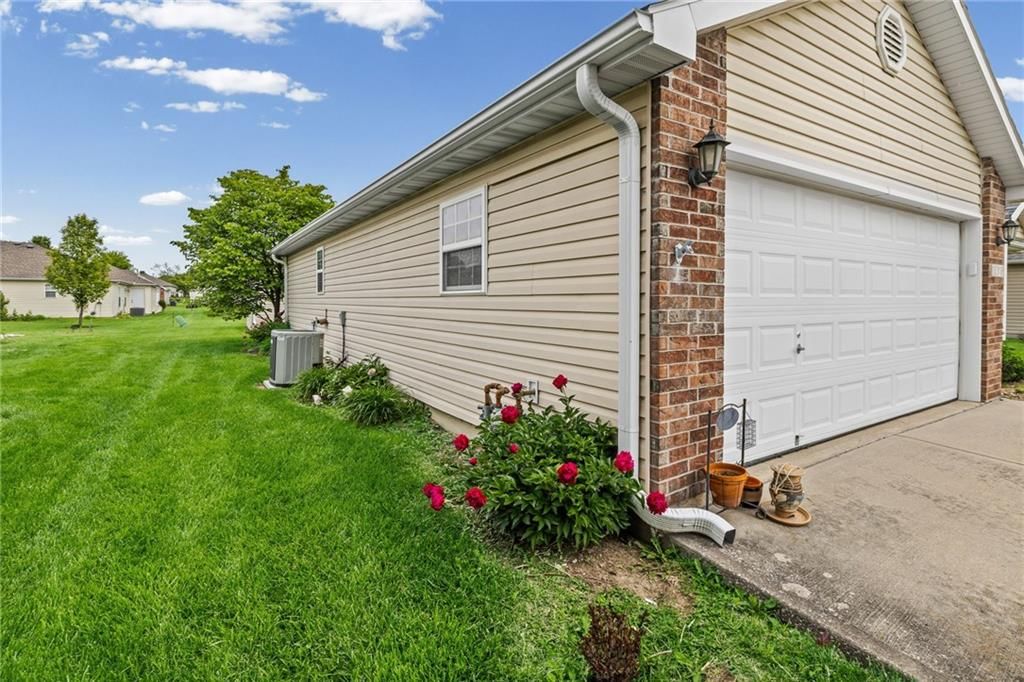 1016 Bristol Drive — photo 37
