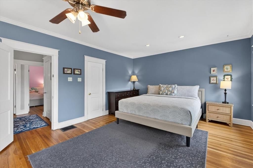 5820 WYANDOTTE Street — photo 29