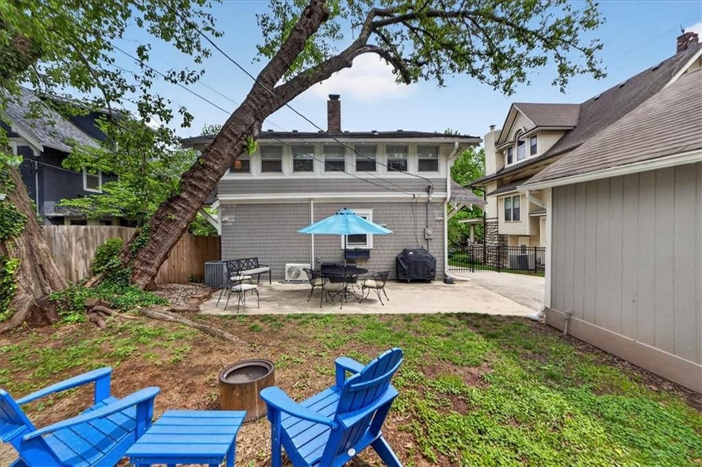 5820 WYANDOTTE Street — photo 34