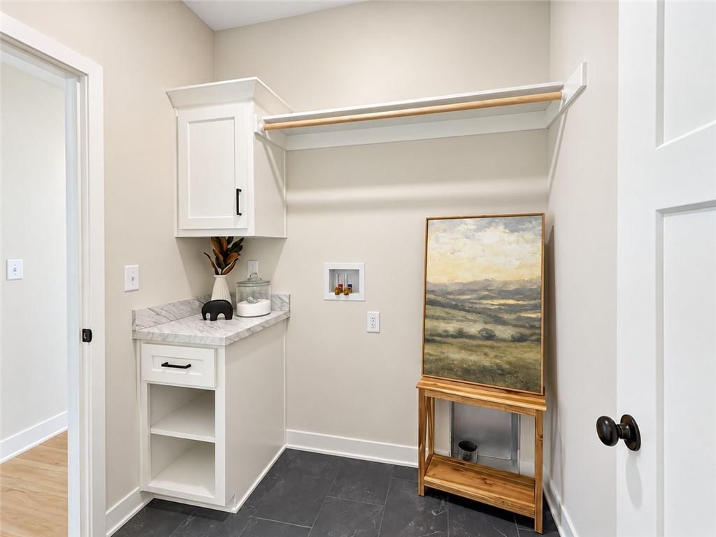 Photo 28 of 75 - 2609 NE Crestview Street, Blue Springs, MO 64029