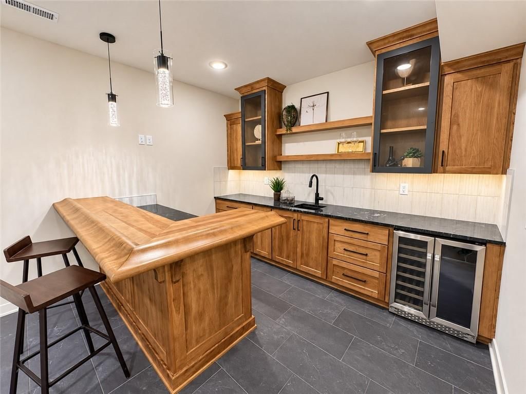 Photo 52 of 75 - 2609 NE Crestview Street, Blue Springs, MO 64029