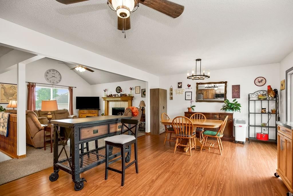 1821 SE Kenwood Drive — photo 8