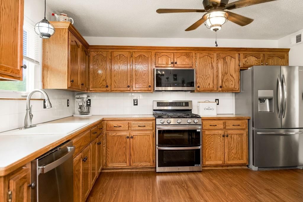 1821 SE Kenwood Drive — photo 12