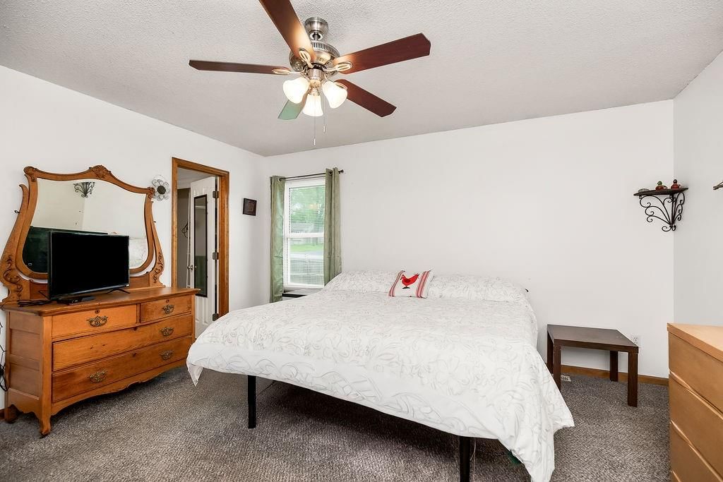 1821 SE Kenwood Drive — photo 18