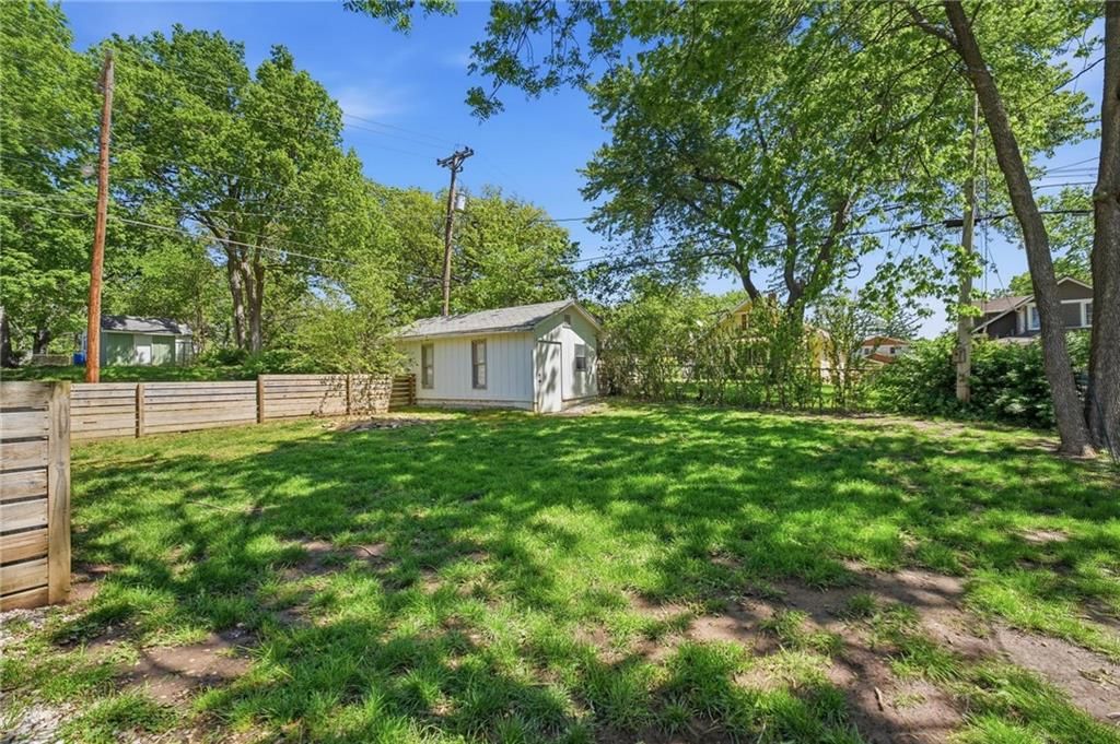 4501 Francis Street — photo 33