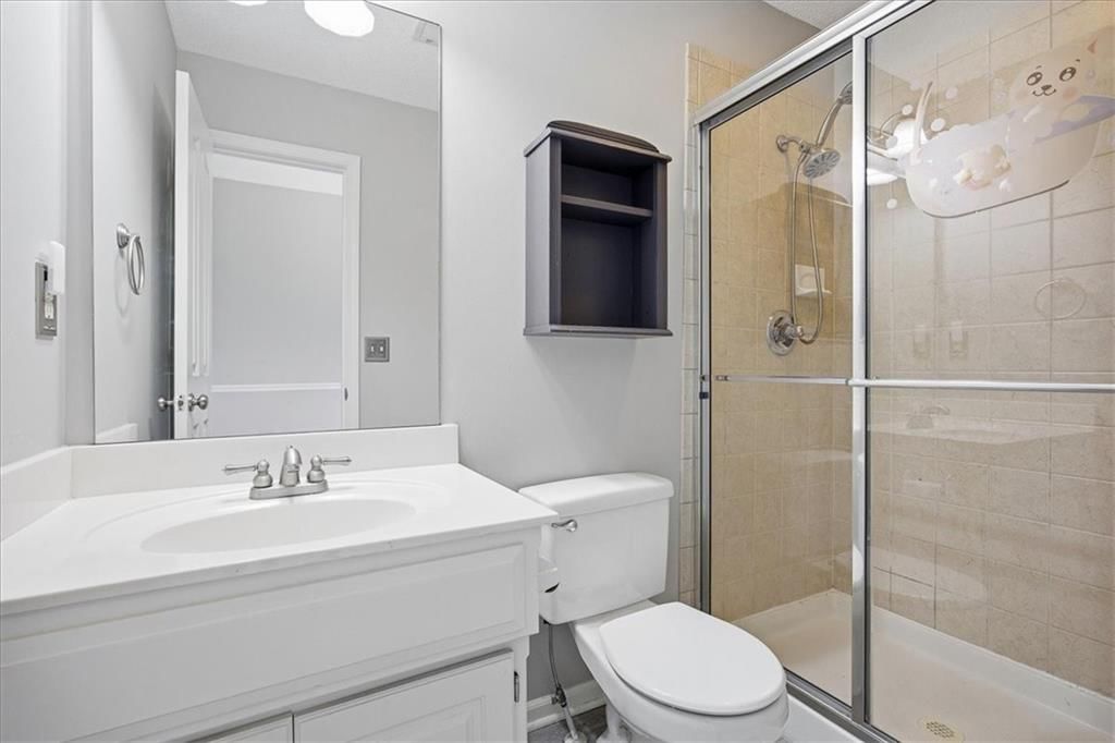 5117 W 162nd Street — photo 23