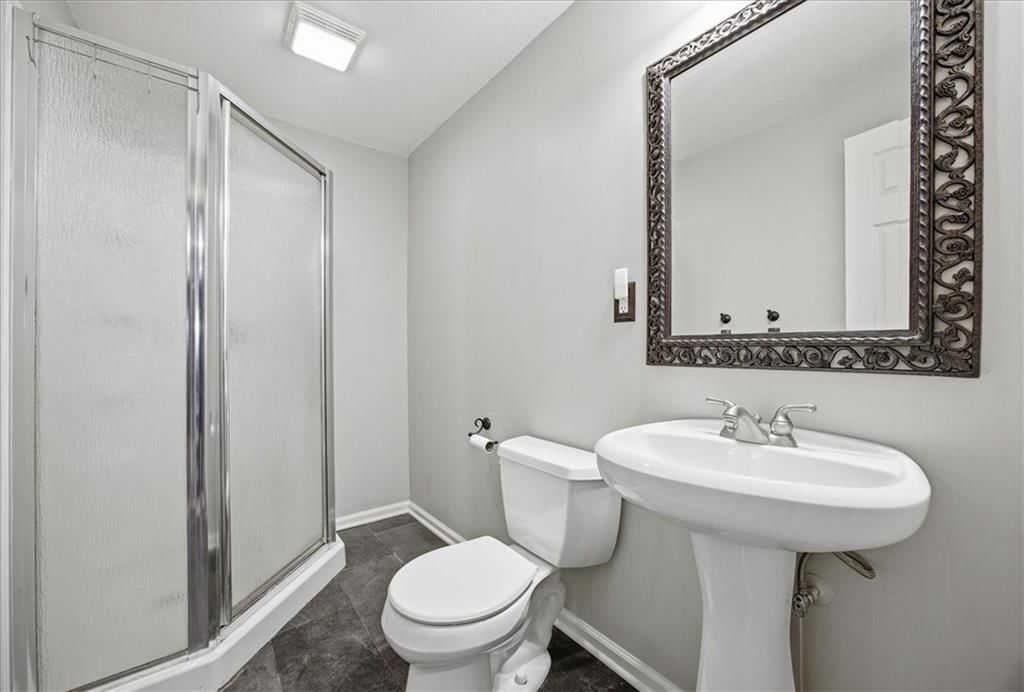 5117 W 162nd Street — photo 31