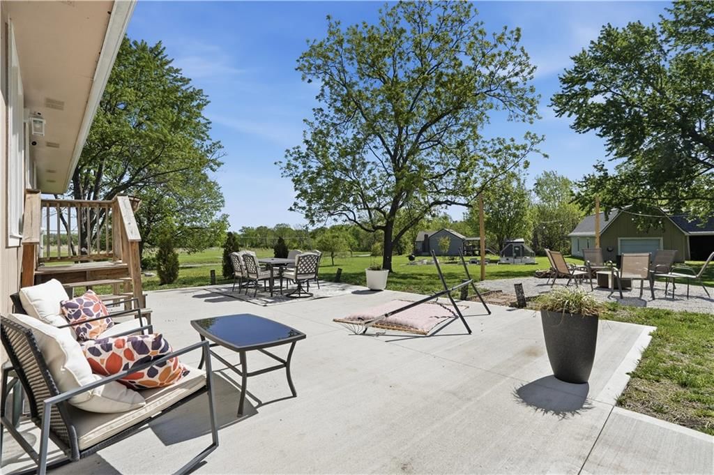 1803 E Gore Road — photo 4