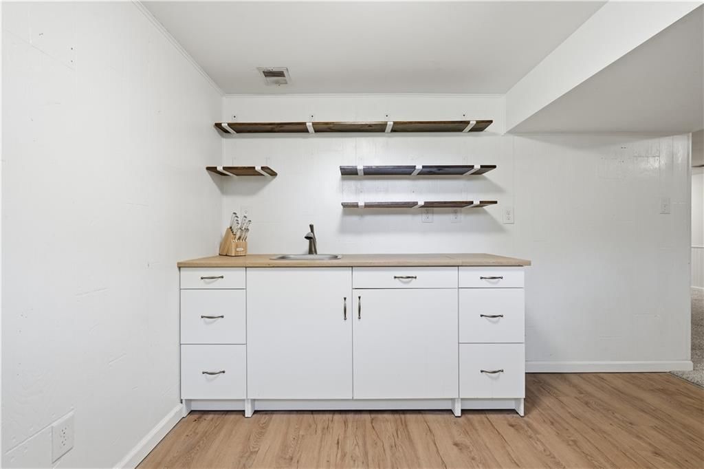 1803 E Gore Road — photo 36