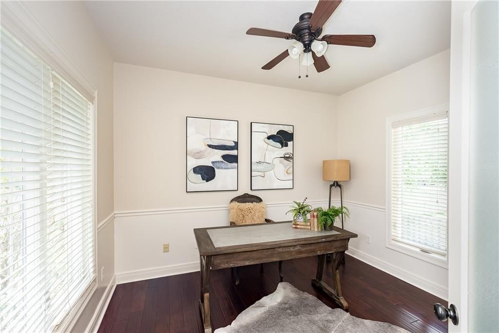 15618 S Hallet Street — photo 5