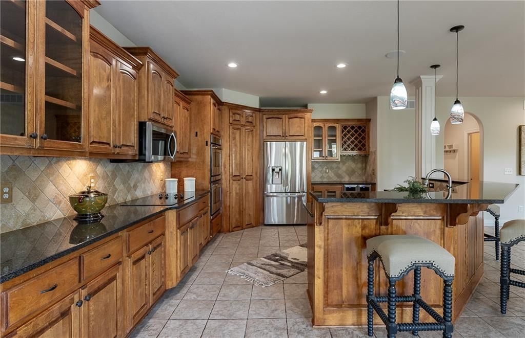 15618 S Hallet Street — photo 14