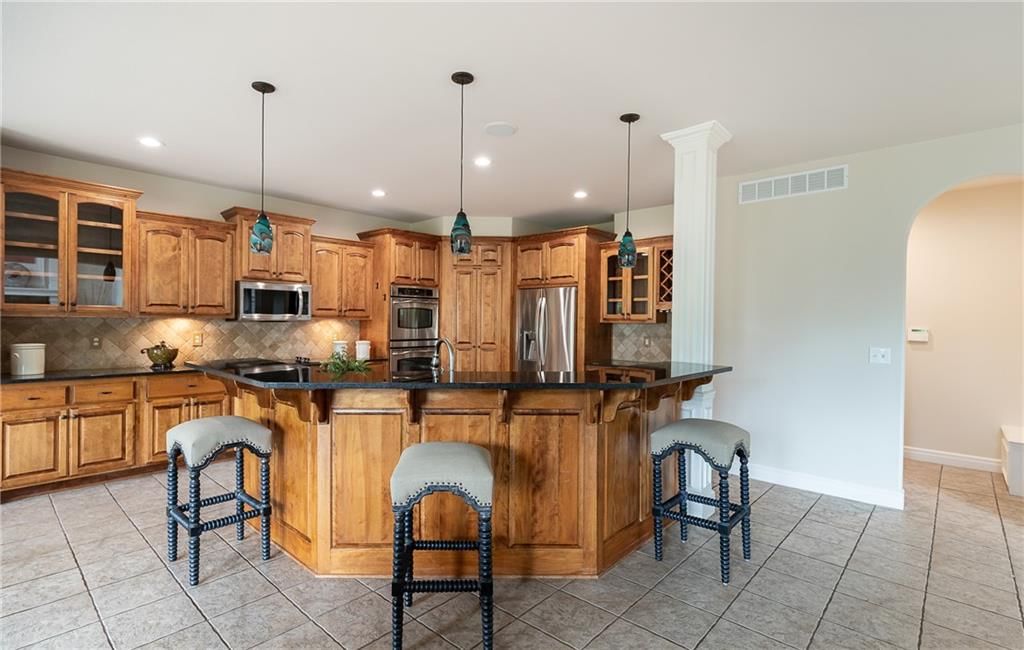 15618 S Hallet Street — photo 17