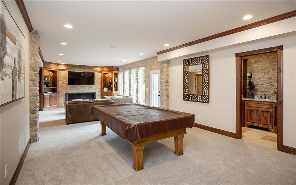 15618 S Hallet Street — photo 49