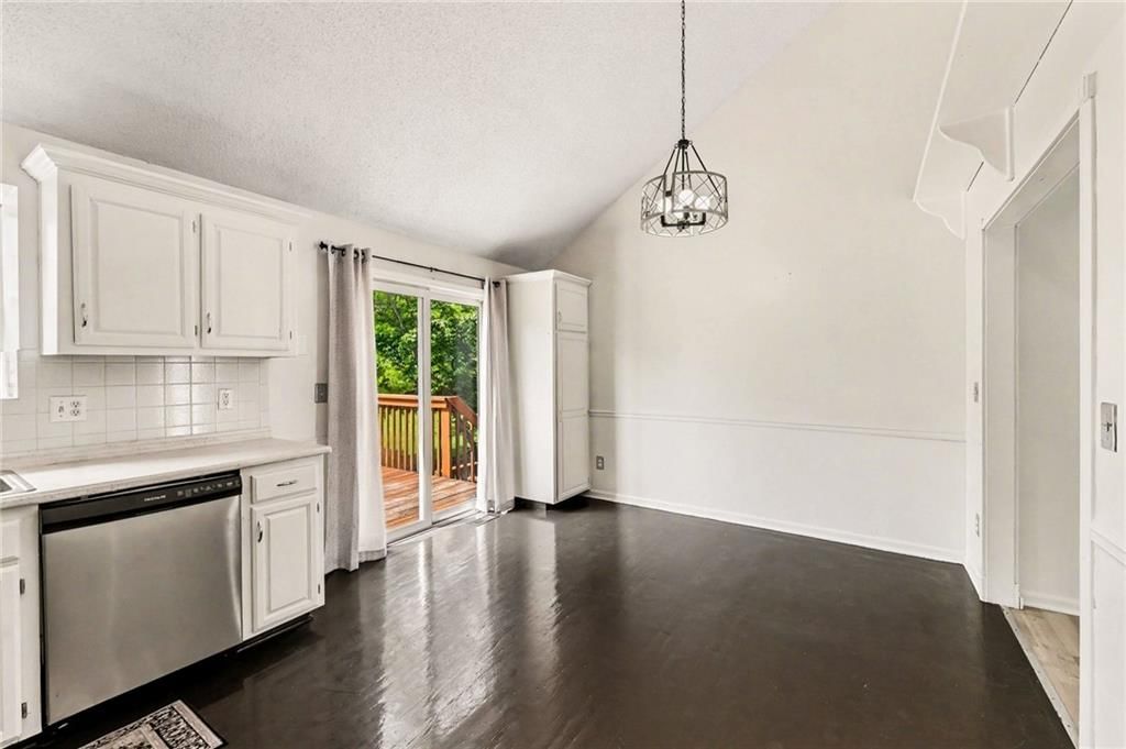 1127 Cardinal Drive — photo 10