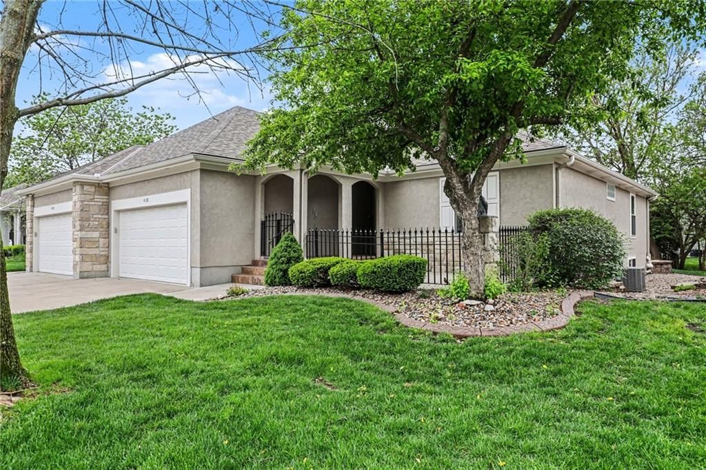 4128 SW Minnesota Drive — photo 3