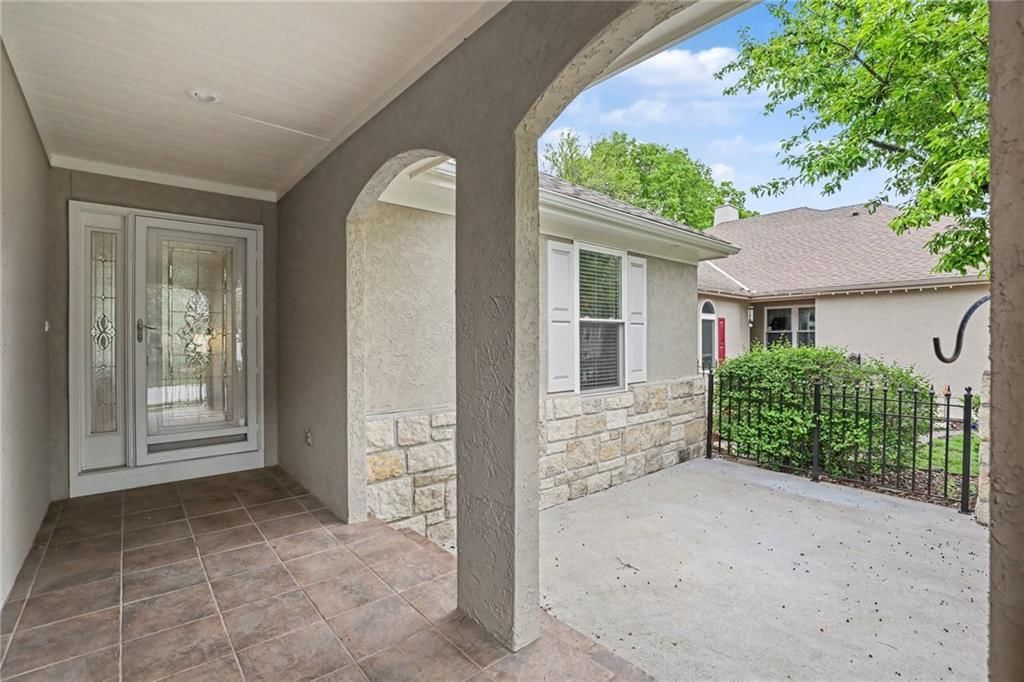 4128 SW Minnesota Drive — photo 4