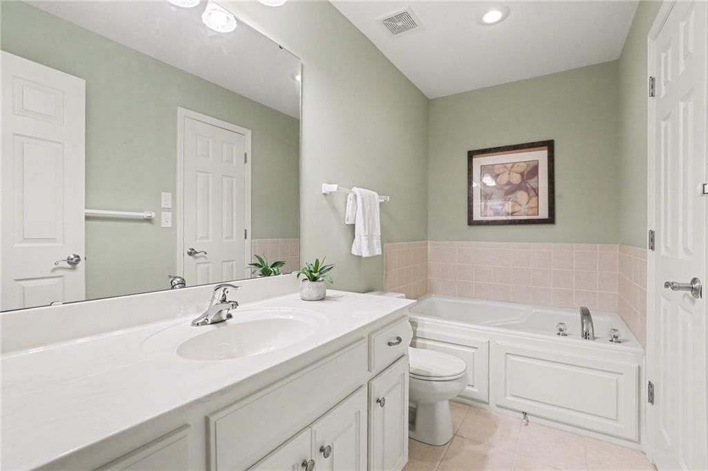 4128 SW Minnesota Drive — photo 19