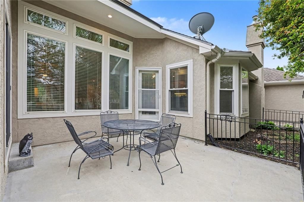 4128 SW Minnesota Drive — photo 28