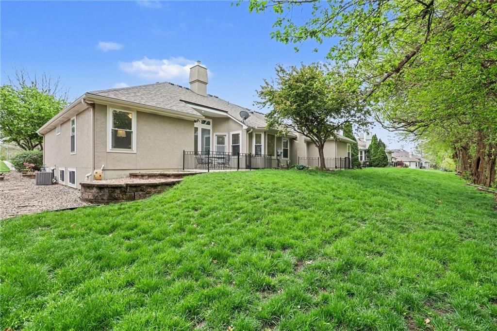 4128 SW Minnesota Drive — photo 30