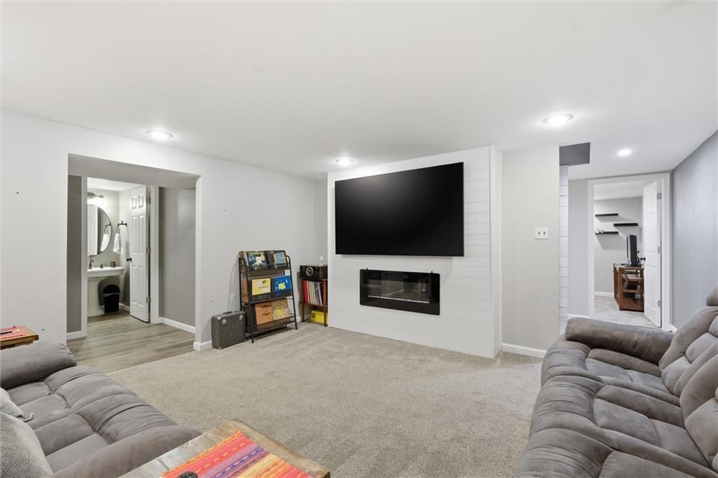 2209 S 17th Street — photo 26