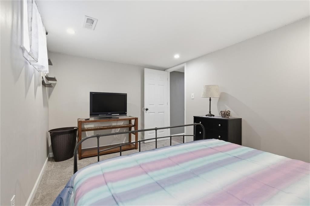 2209 S 17th Street — photo 30