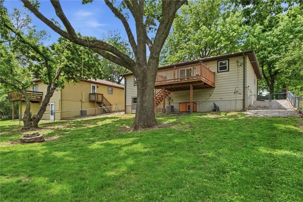 2209 S 17th Street — photo 36