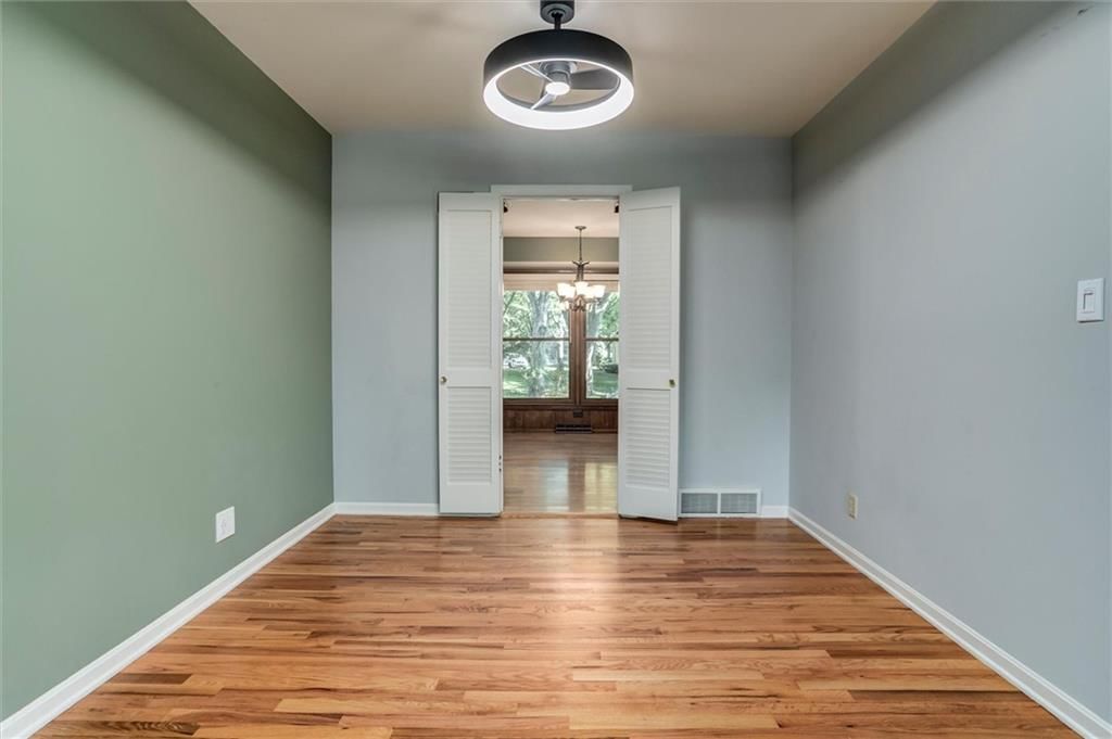 1016 S Stratford Road — photo 8