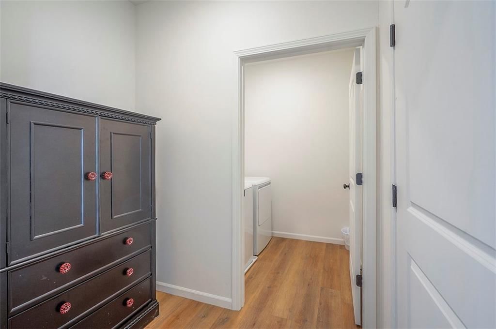 27018 E Sycamore Street — photo 9