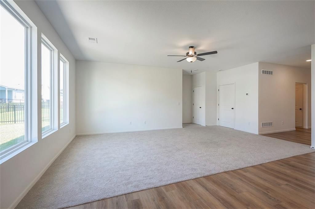 27018 E Sycamore Street — photo 13