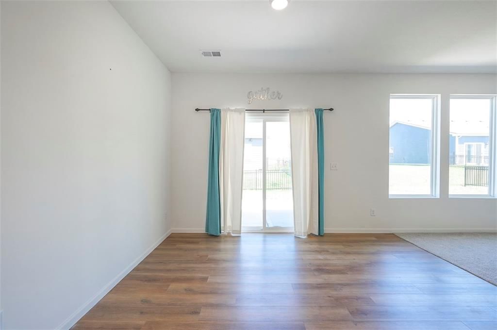27018 E Sycamore Street — photo 26