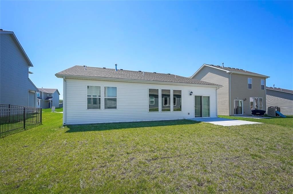 27018 E Sycamore Street — photo 38