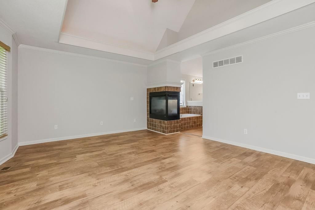 6910 Roundtree Street — photo 19