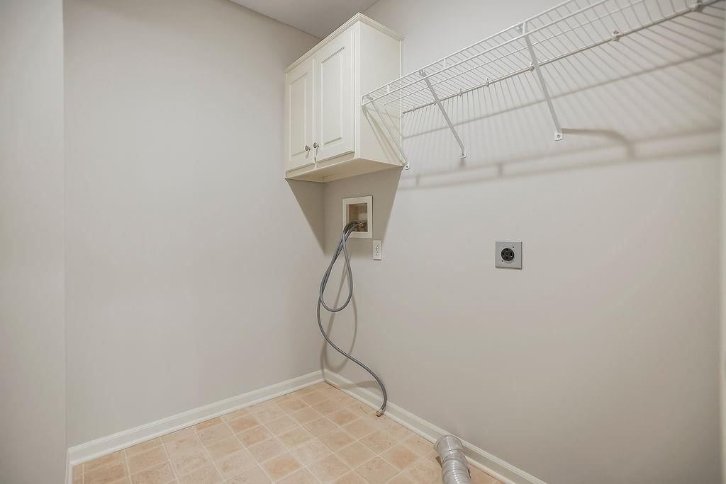 6910 Roundtree Street — photo 26