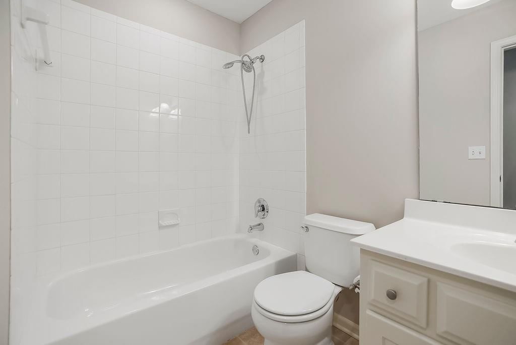 6910 Roundtree Street — photo 28