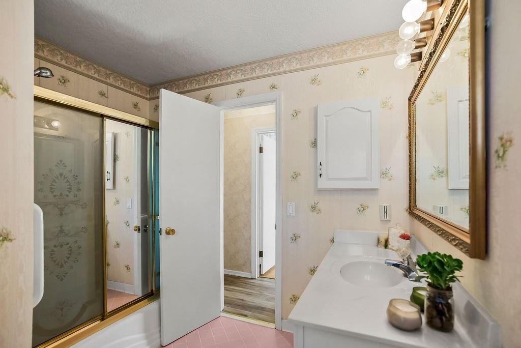12116 E 46th Street — photo 19