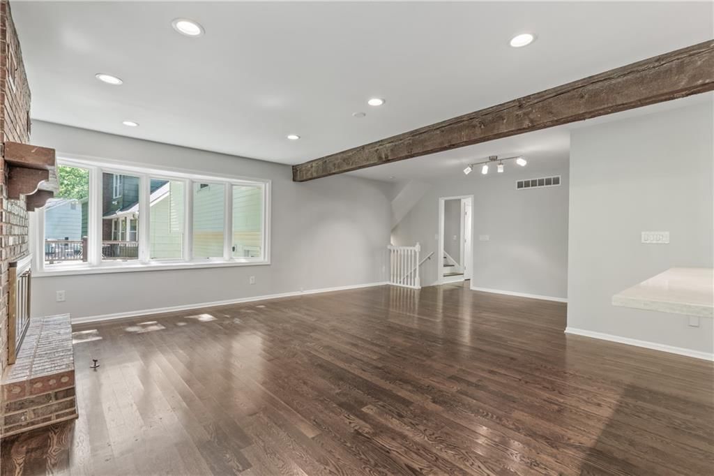 8306 W 97th Terrace — photo 16