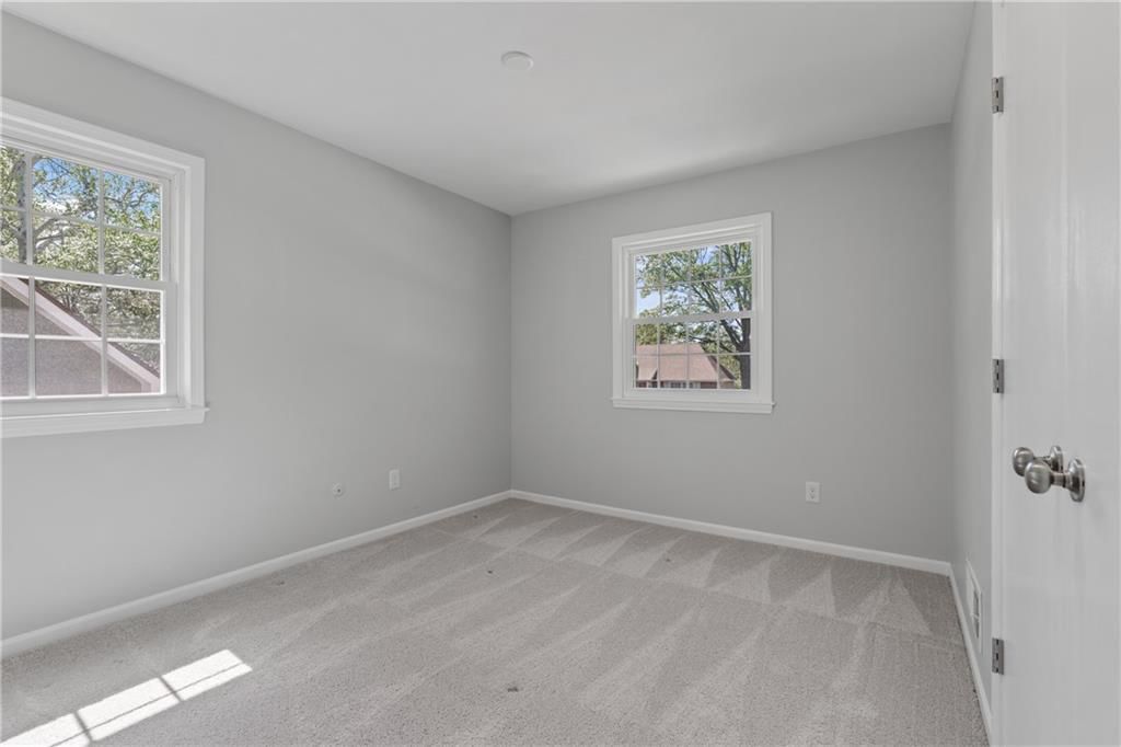 8306 W 97th Terrace — photo 28