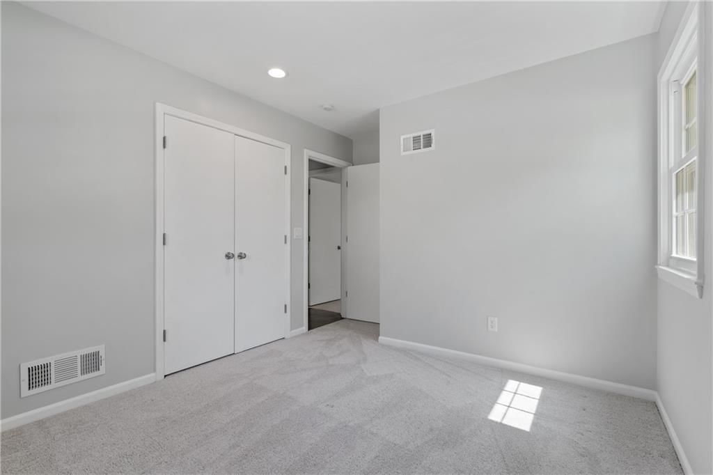 8306 W 97th Terrace — photo 29