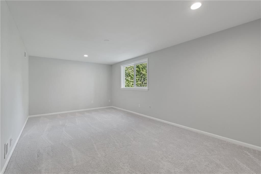 8306 W 97th Terrace — photo 31